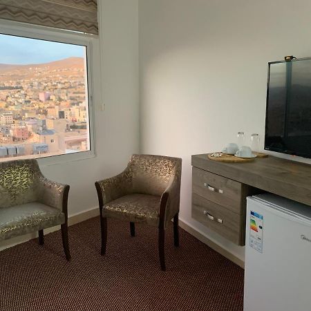 Asad Apt. Wadi Musa Bagian luar foto